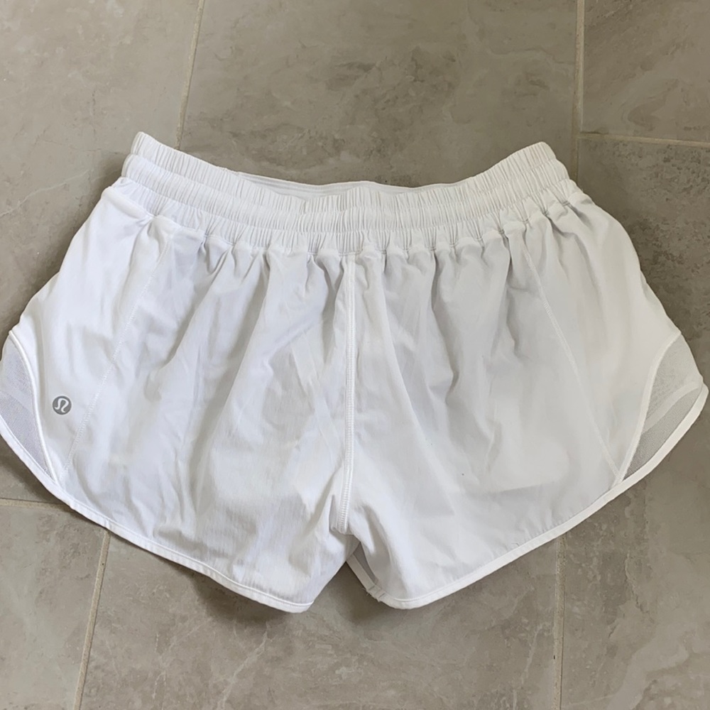 Lululemon hotty hot short